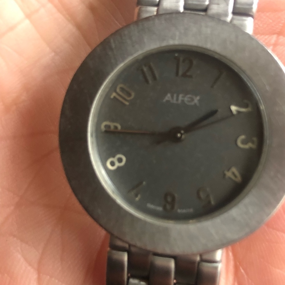 Alf ex Womans watch Good working condition